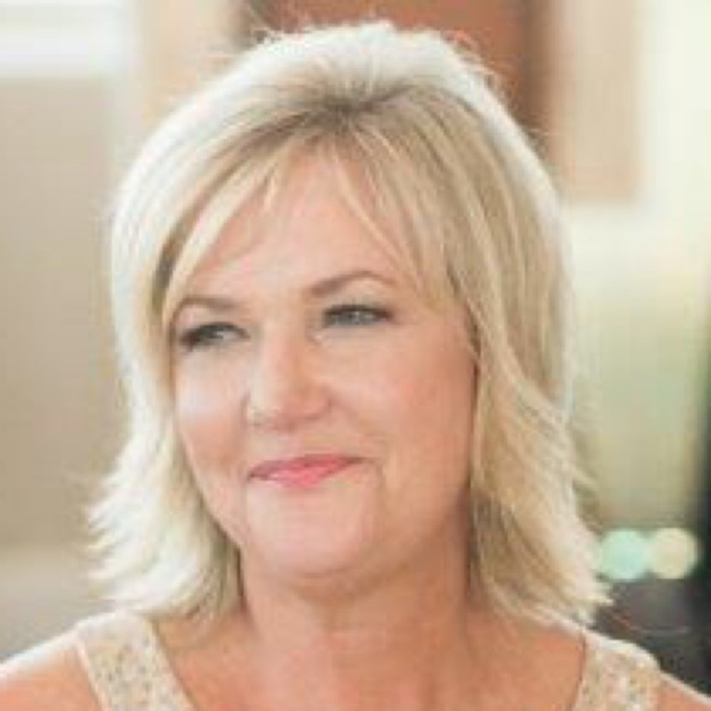 Meet your Posher, Gina